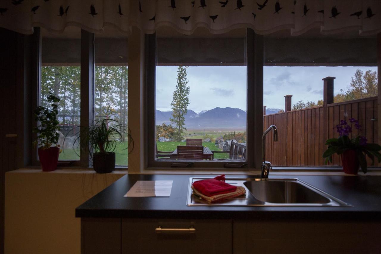 Hestasport Apartment Varmahlid  Bagian luar foto