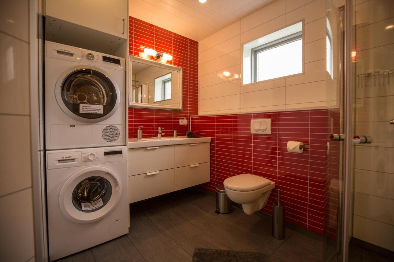 Hestasport Apartment Varmahlid  Bagian luar foto