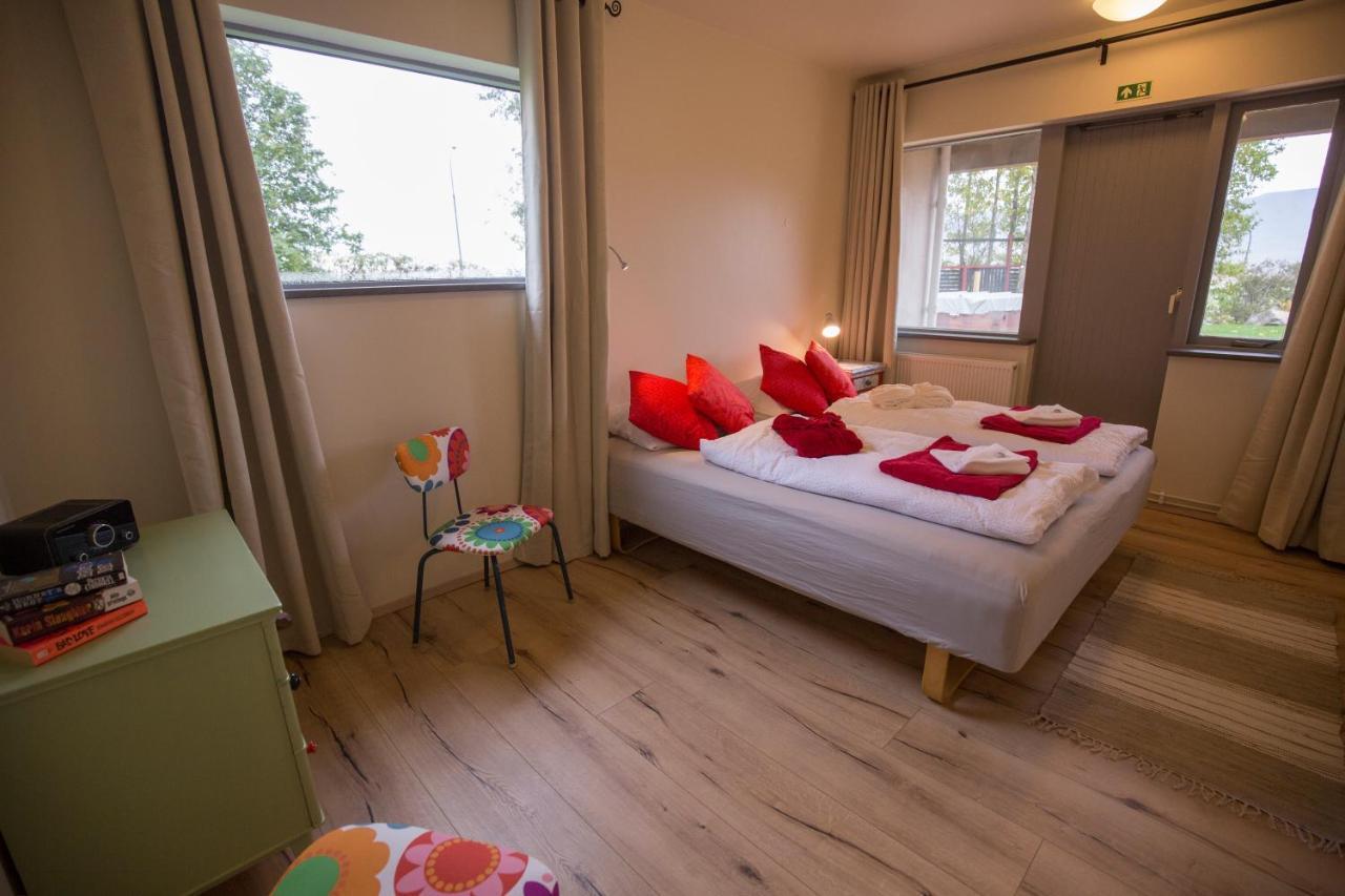 Hestasport Apartment Varmahlid  Bagian luar foto
