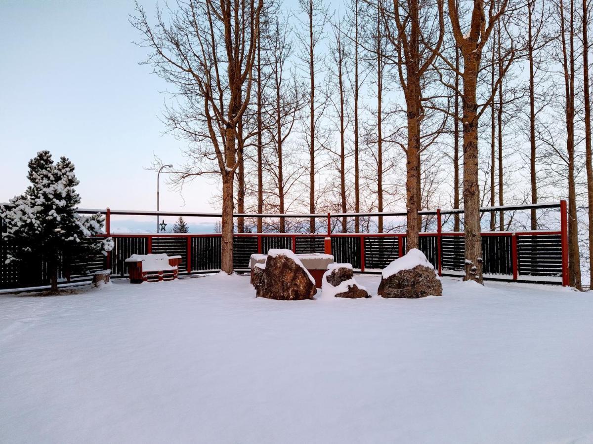 Hestasport Apartment Varmahlid  Bagian luar foto
